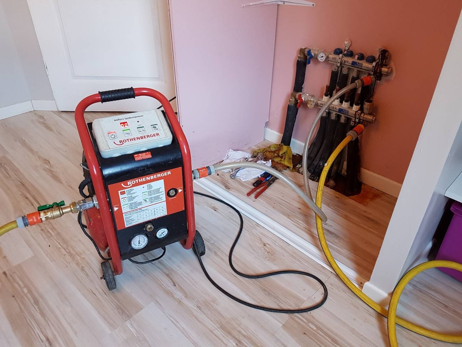 Fikirtepe Vaillant Hermetik Şofben Kombi Bakımı